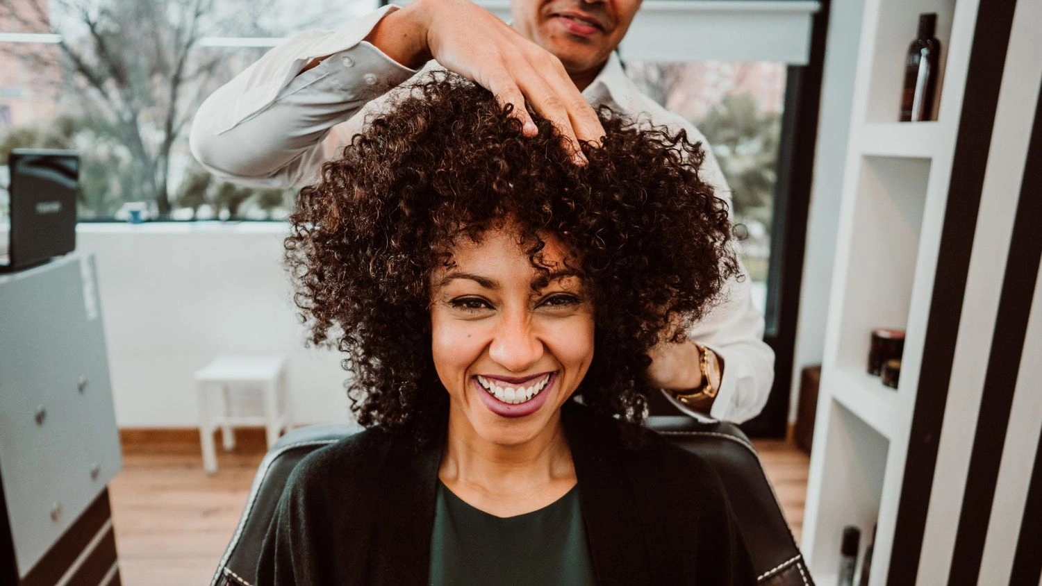 What Degree Do You Need to Be a Hair Stylist